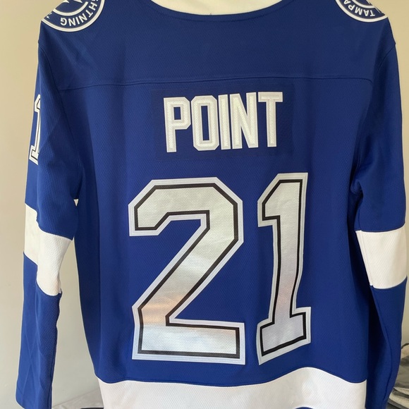 Tampa bay lightning jersey- Brayden Point - Picture 6 of 6